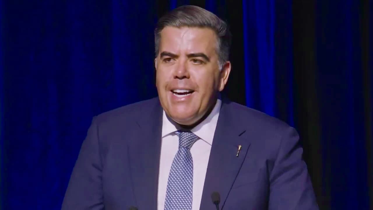 A moment of prayer during the 2025 National Prayer Breakfast
